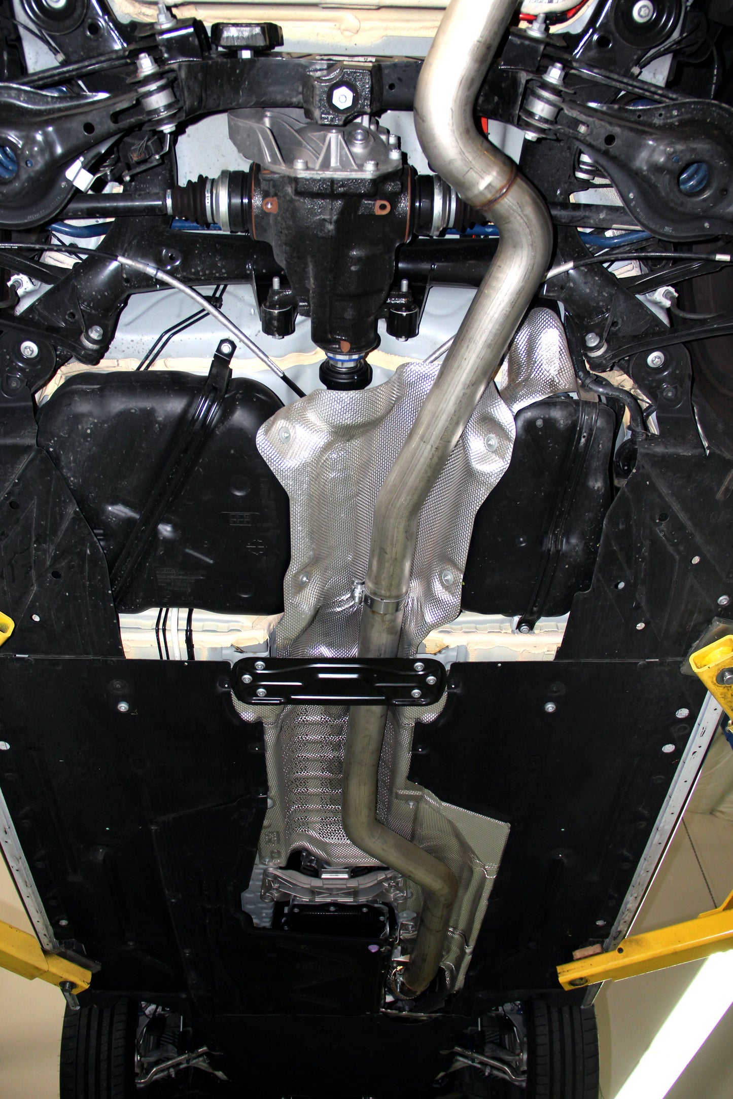 DINAN B58 3.25" HIGH FLOW MID-PIPE (2016-2020 340I/440I)